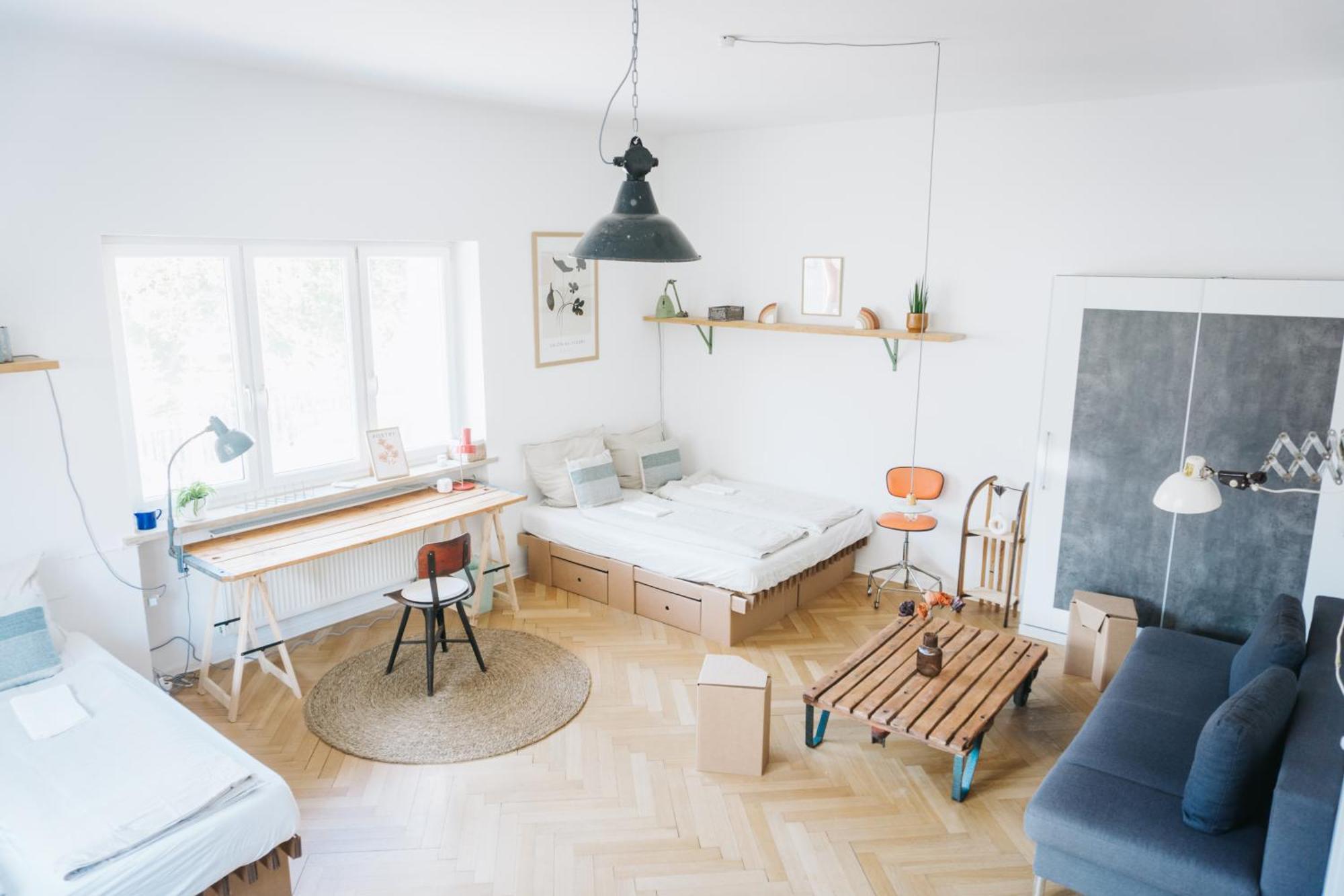 스트라우빙 Raum Life - Vintage Loft - Heimkino Netflix - 2X Privat Parkplaetze 아파트 외부 사진