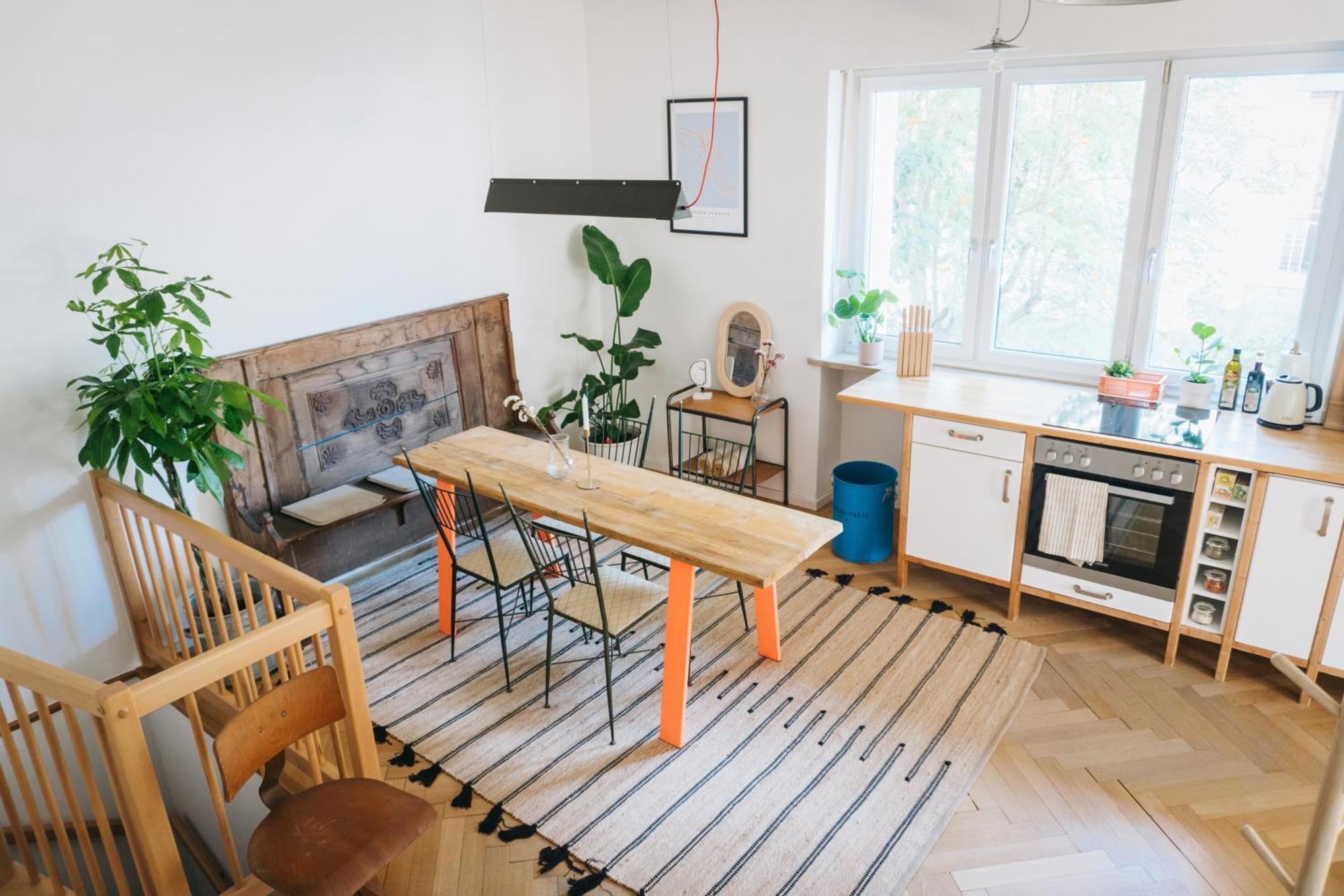스트라우빙 Raum Life - Vintage Loft - Heimkino Netflix - 2X Privat Parkplaetze 아파트 외부 사진