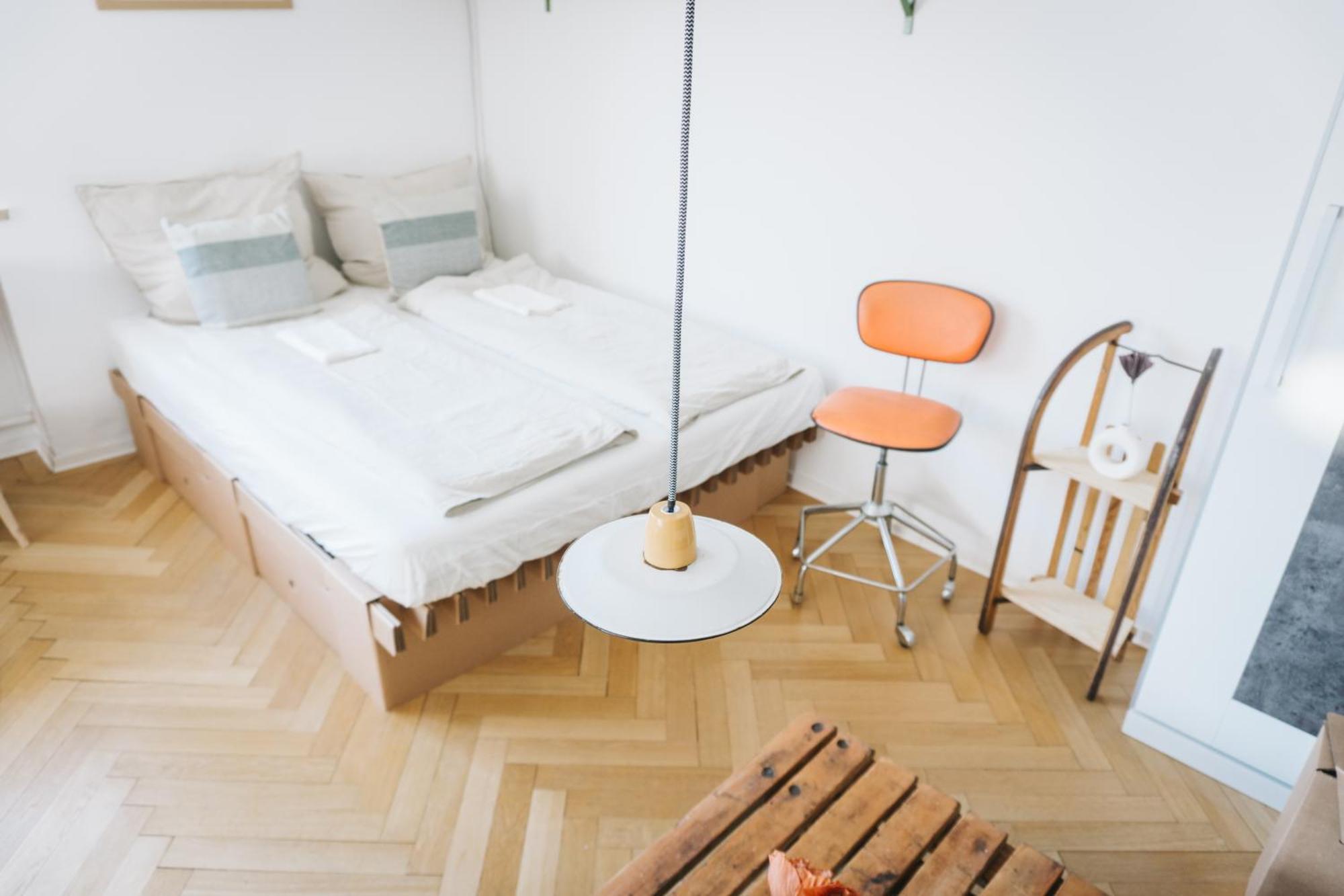 스트라우빙 Raum Life - Vintage Loft - Heimkino Netflix - 2X Privat Parkplaetze 아파트 외부 사진