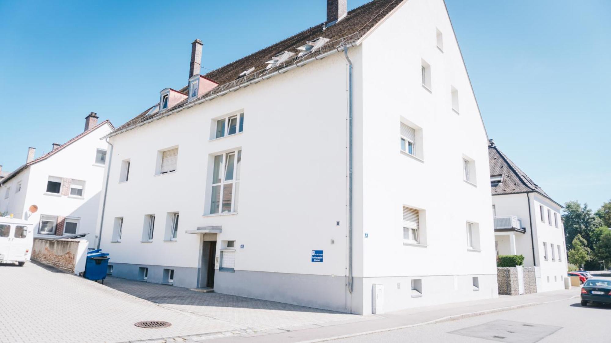 스트라우빙 Raum Life - Vintage Loft - Heimkino Netflix - 2X Privat Parkplaetze 아파트 외부 사진