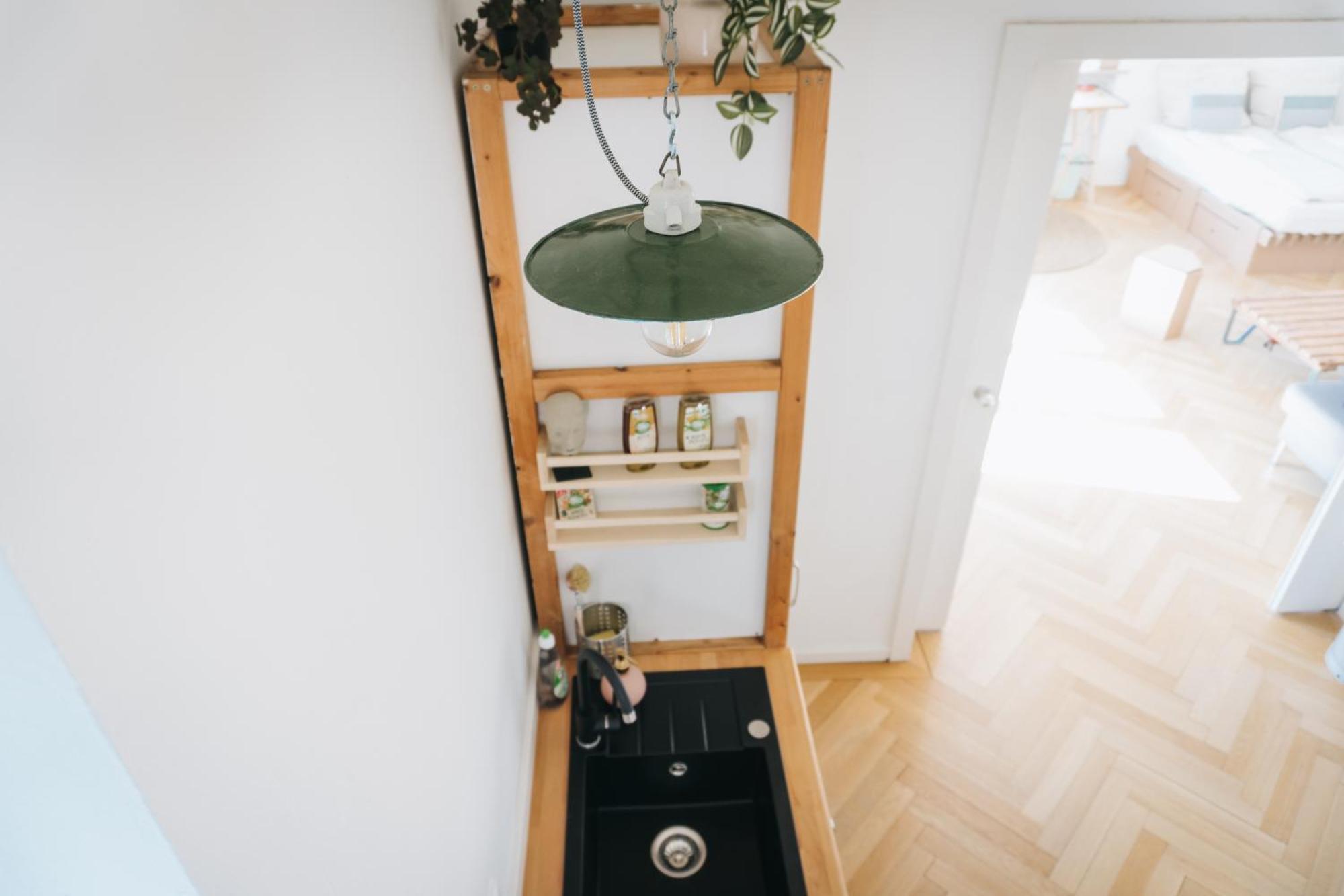 스트라우빙 Raum Life - Vintage Loft - Heimkino Netflix - 2X Privat Parkplaetze 아파트 외부 사진